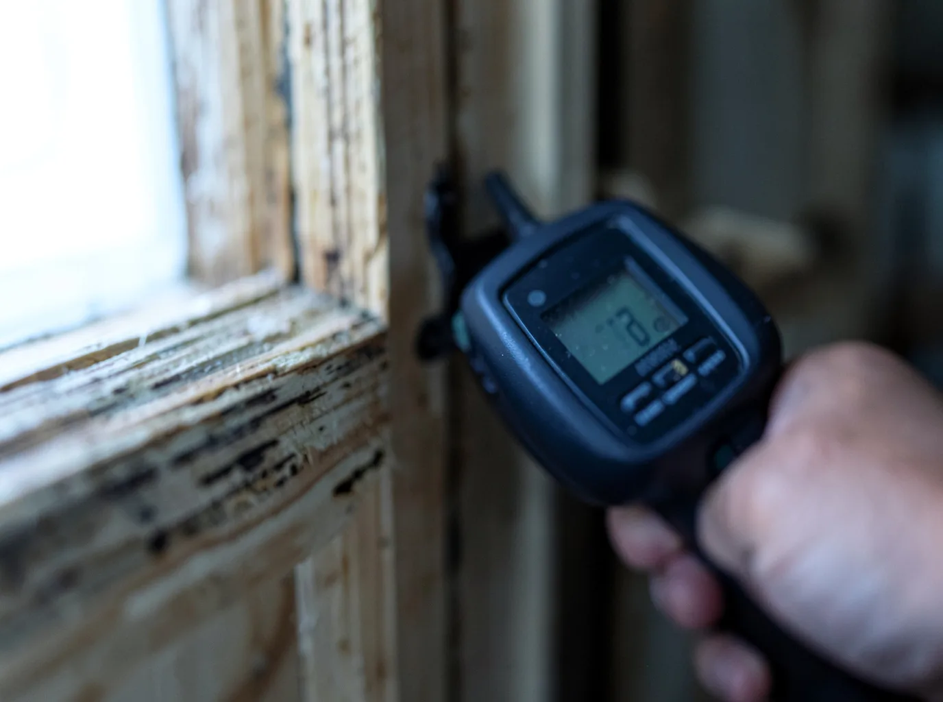 Ceiling Water Damage Repair in Kendall, KS